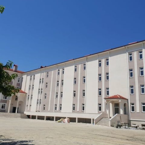 sinop-merkez-imam-hatip-ortaokulu-1